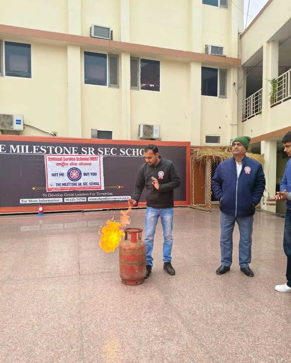 LPG cylinder fire safety demonstration at a school awareness programme — Zed-King Institute of Fire And Safety gallery